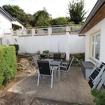 Haus Seestern Mit Strandkorb Inkl Goehren (Ruegen)