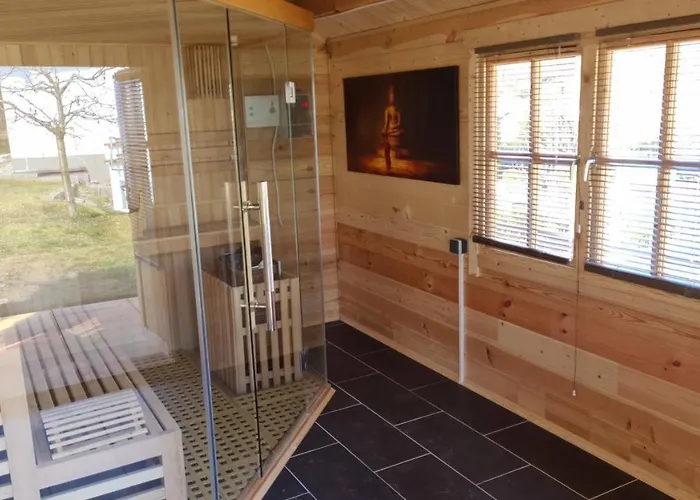 Dom wakacyjny Haus Seestern Mit Strandkorb Inkl Goehren (Ruegen)